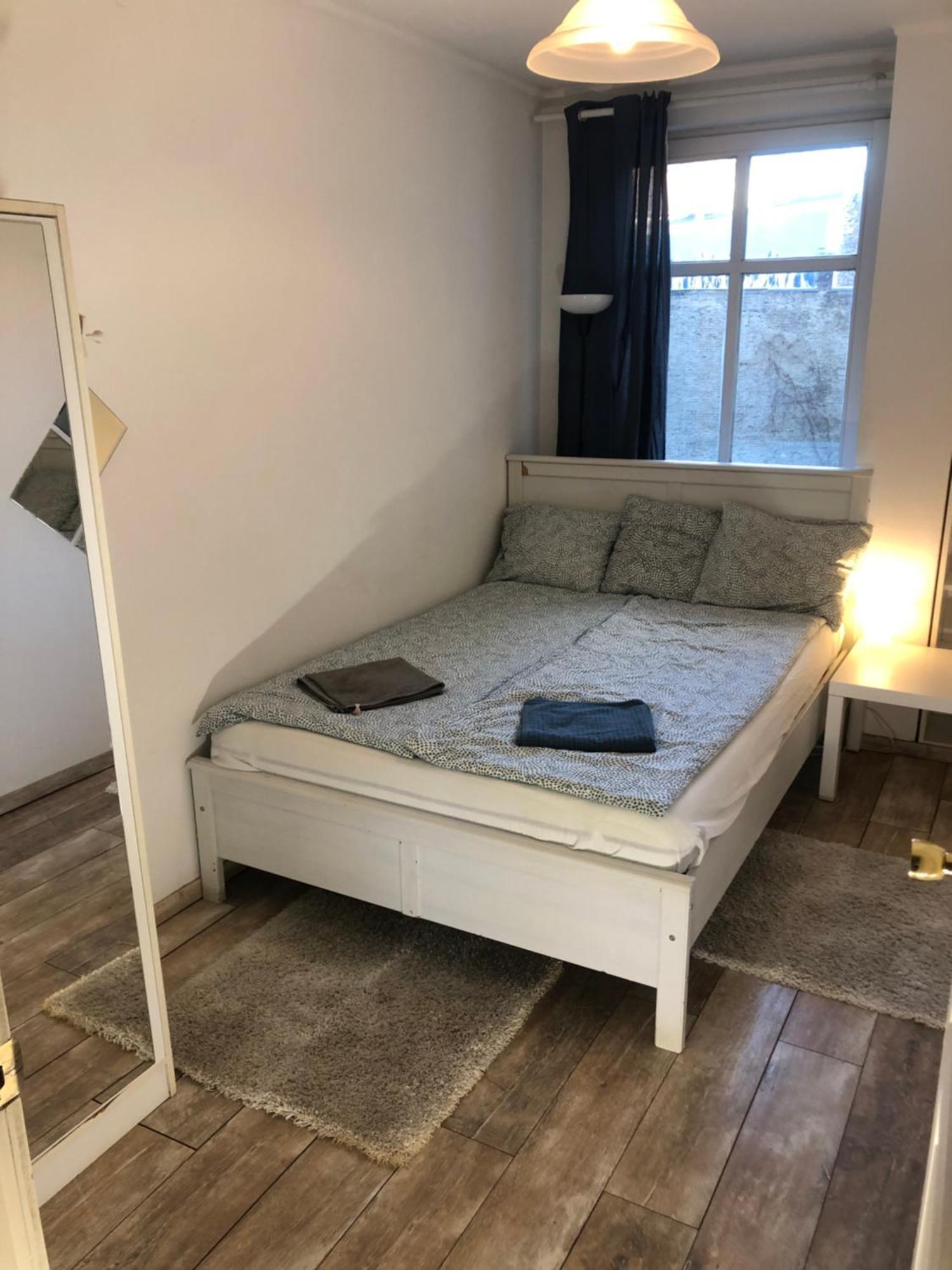 Large Apartment With Garage And Terrace Будапеща Екстериор снимка